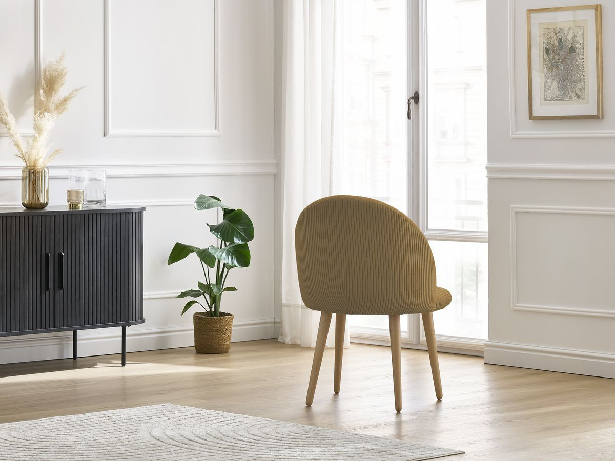 Set LALIE-stoelen in corduroystof en Scandinavische houten poten