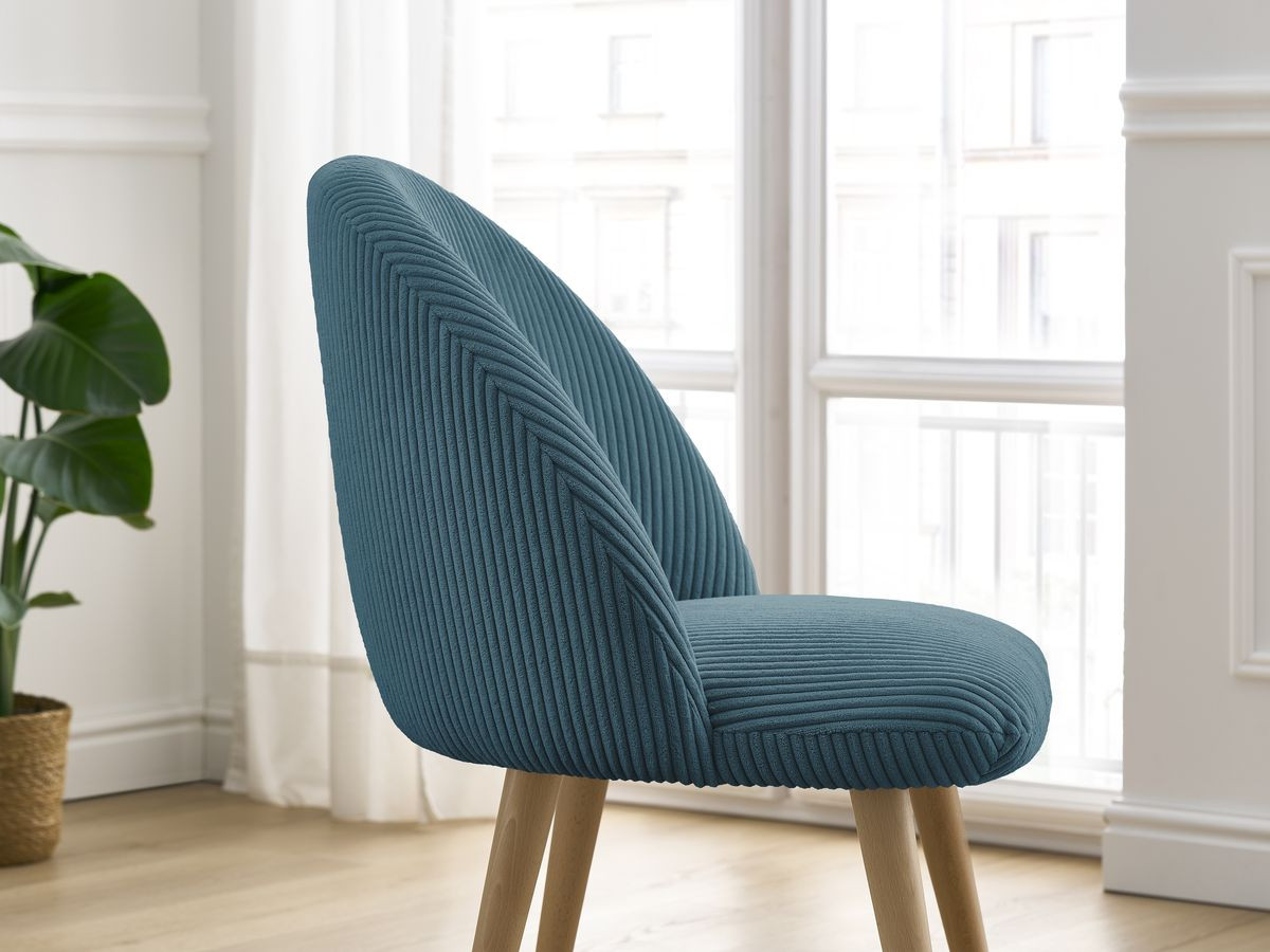 Set LALIE-stoelen in corduroystof en Scandinavische houten poten