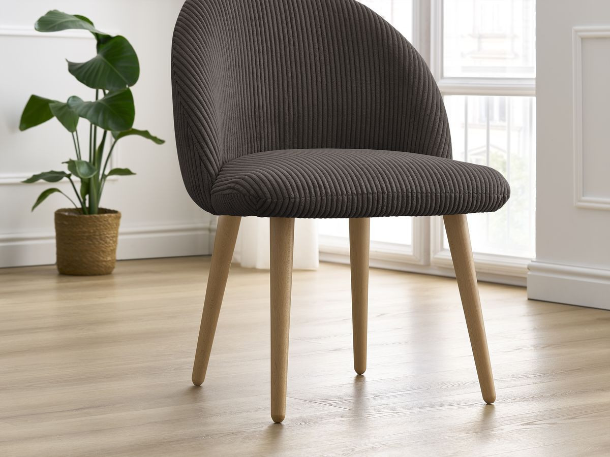 Set LALIE-stoelen in corduroystof en Scandinavische houten poten