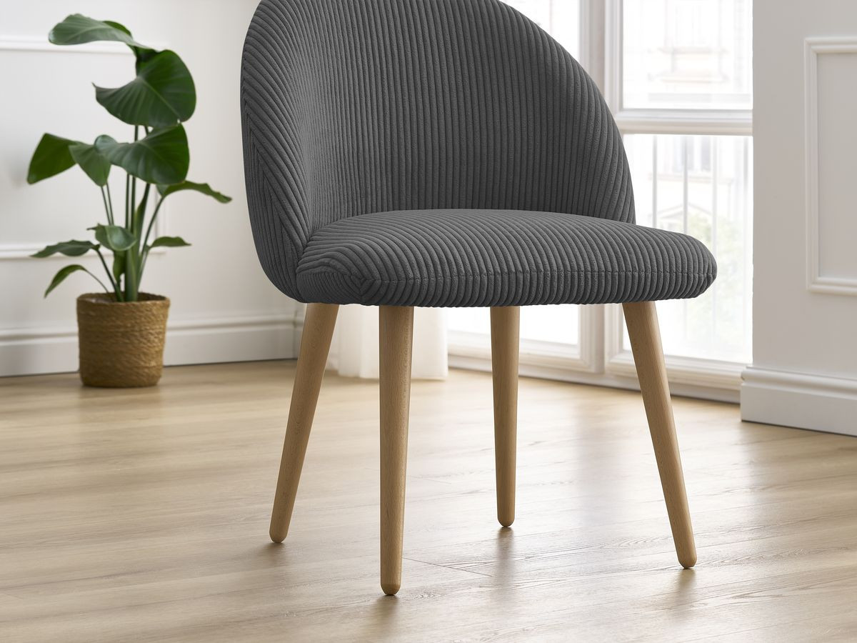 Set LALIE-stoelen in corduroystof en Scandinavische houten poten