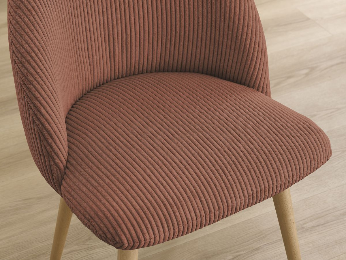 Set LALIE-stoelen in corduroystof en Scandinavische houten poten