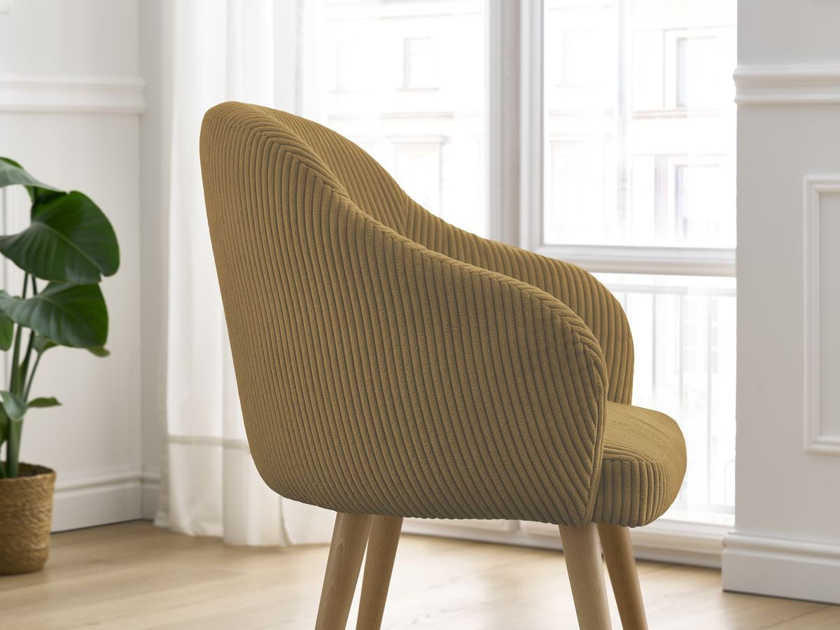 Set SOPHIE stoelen in corduroy stof en Scandinavische houten poten