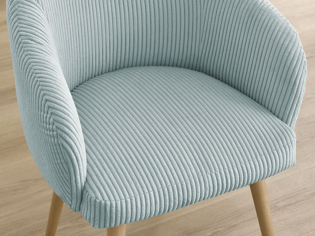 Set SOPHIE stoelen in corduroy stof en Scandinavische houten poten