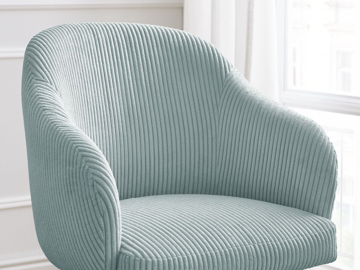 Lot de chaises SOPHIE tissu velours côtelé et pieds scandinaves bois