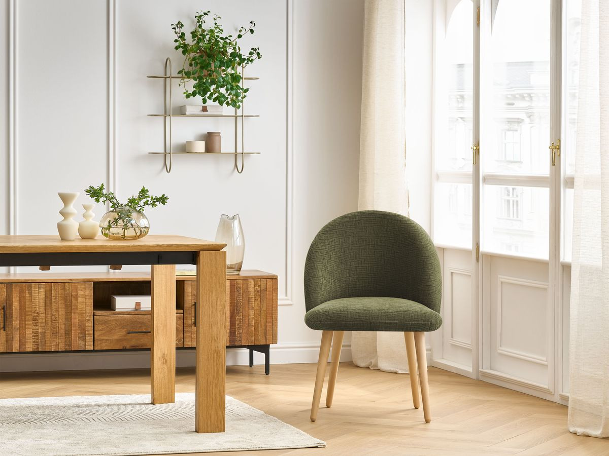 LALIE stoel met structuurstof en Scandinavische houten poten