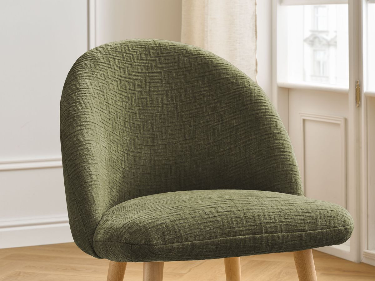 LALIE stoel met structuurstof en Scandinavische houten poten