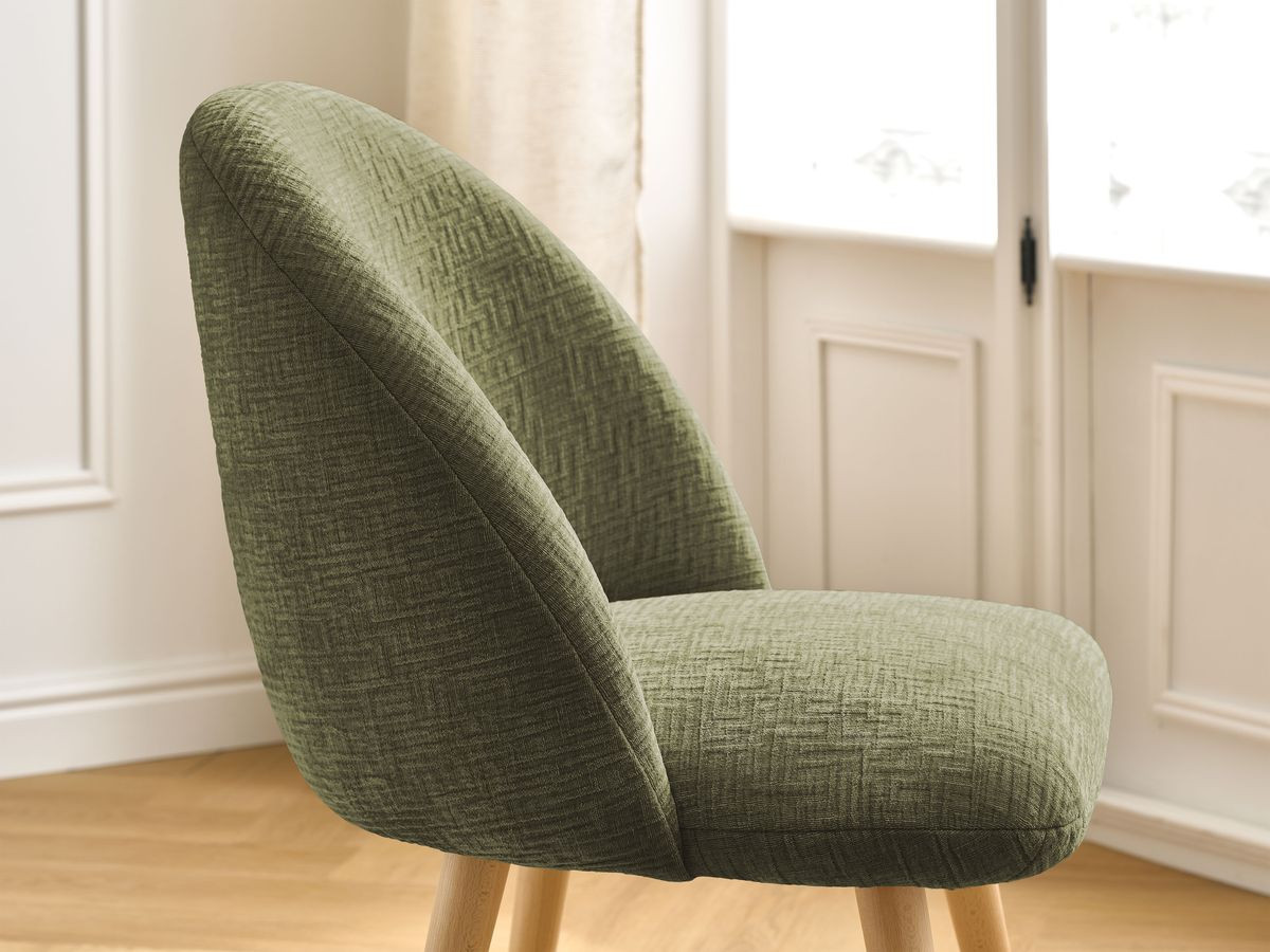 LALIE stoel met structuurstof en Scandinavische houten poten