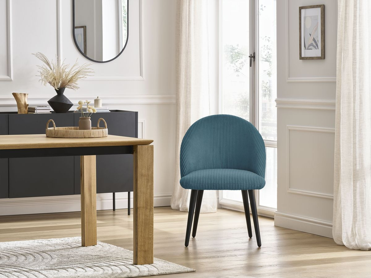 LALIE stoel in corduroy stof en zwarte Scandinavische poten
