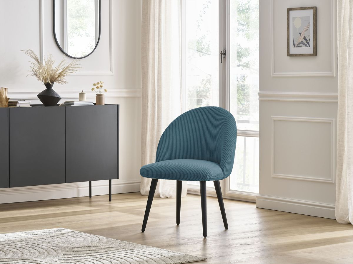 LALIE stoel in corduroy stof en zwarte Scandinavische poten
