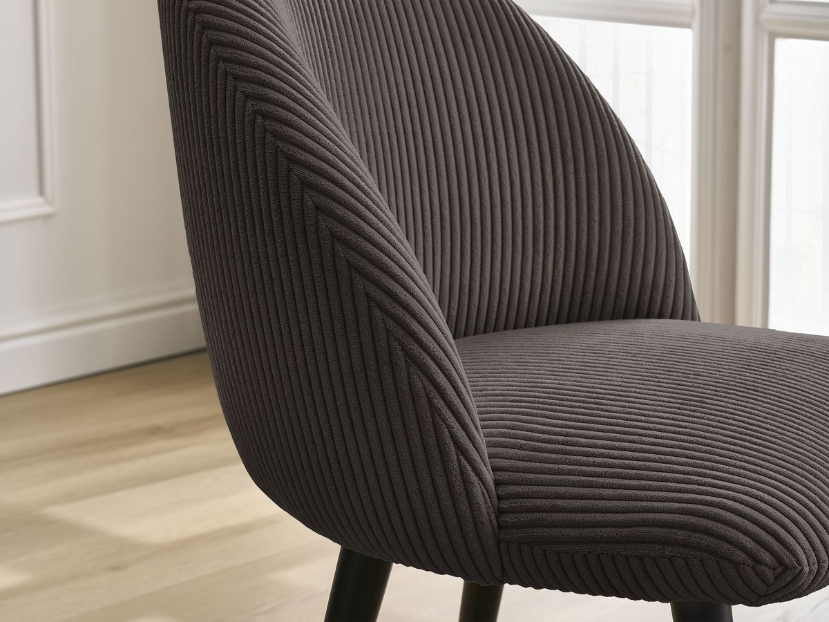 LALIE stoel in corduroy stof en zwarte Scandinavische poten