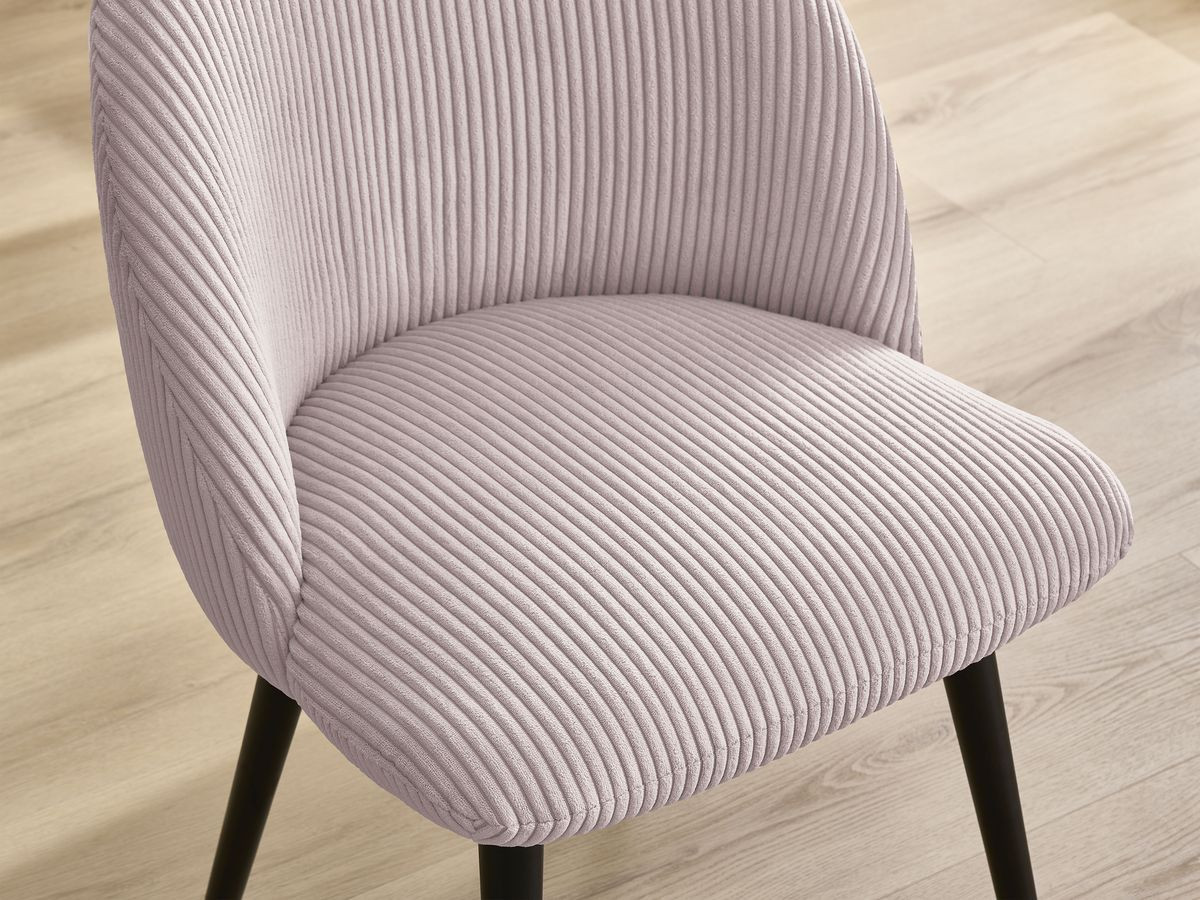 LALIE stoel in corduroy stof en zwarte Scandinavische poten
