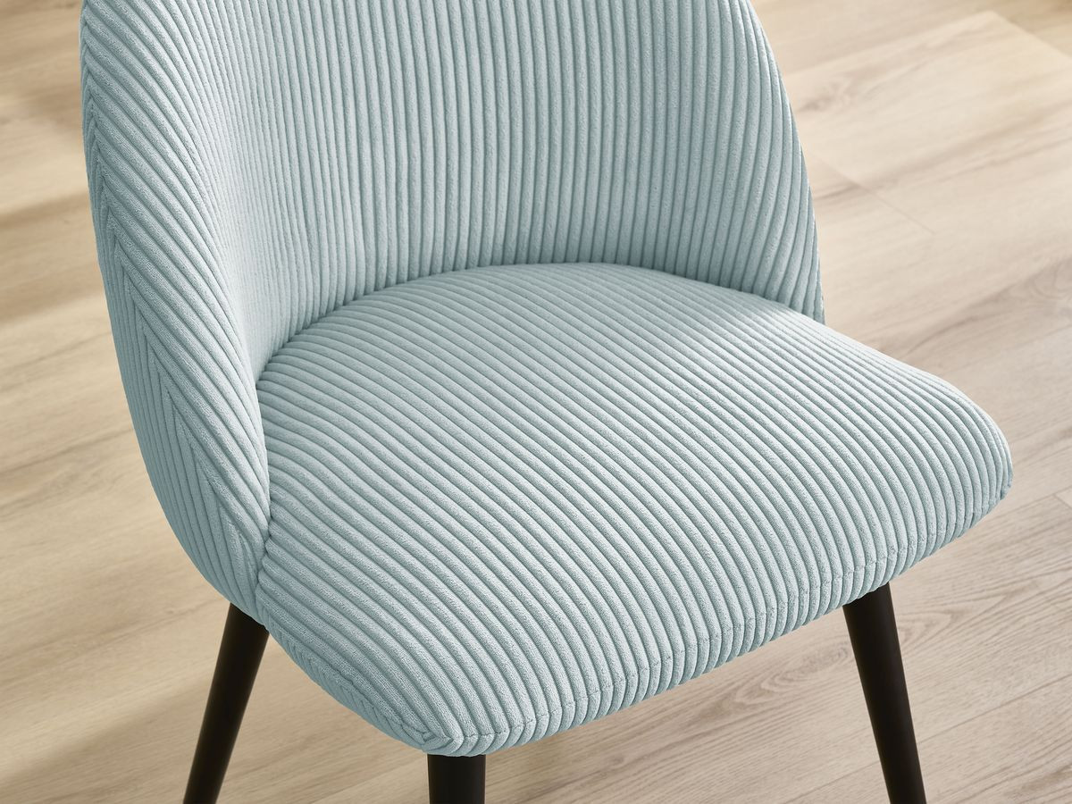 LALIE stoel in corduroy stof en zwarte Scandinavische poten