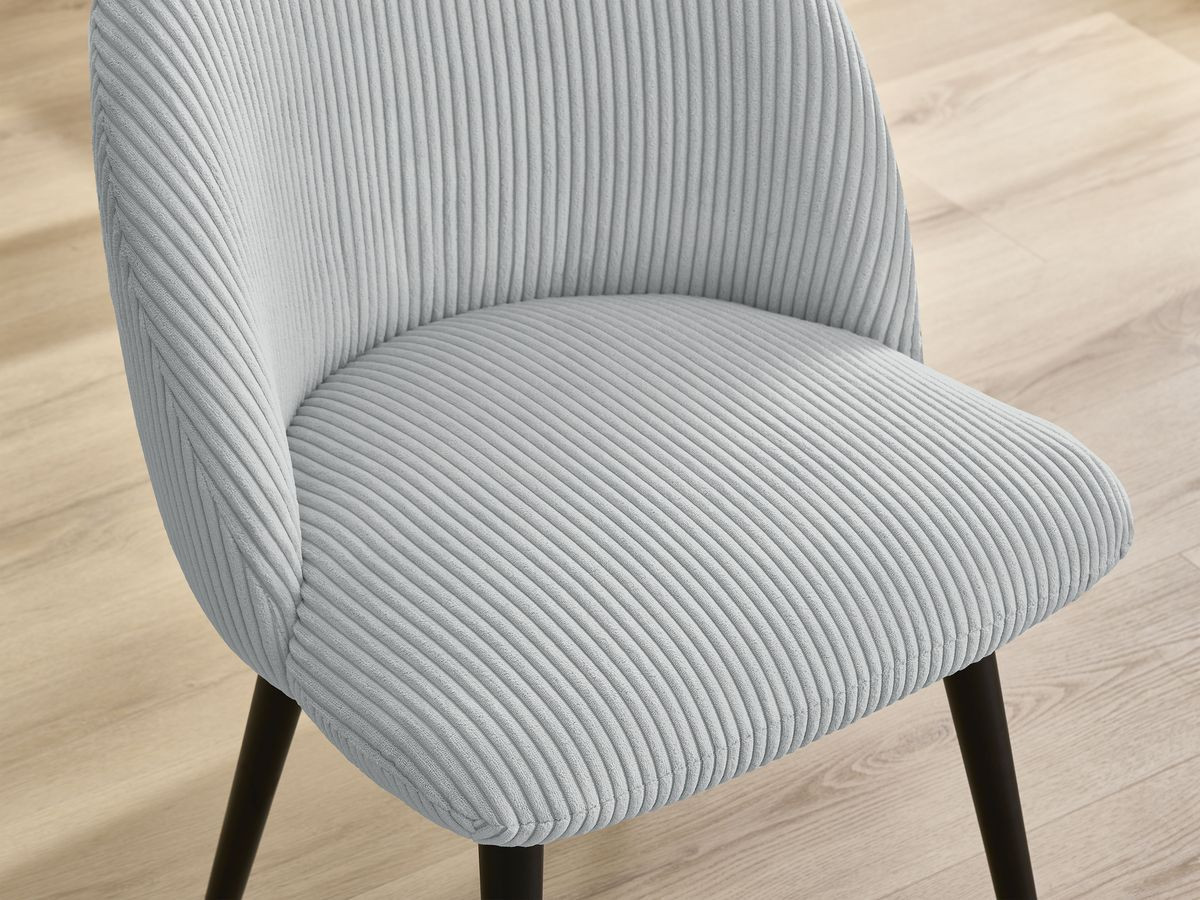 LALIE stoel in corduroy stof en zwarte Scandinavische poten