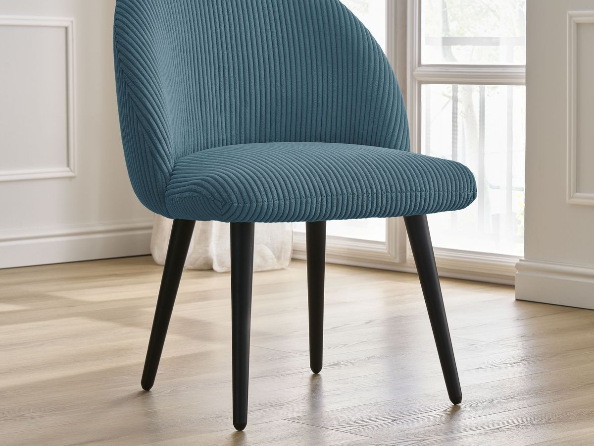 LALIE stoel in corduroy stof en zwarte Scandinavische poten