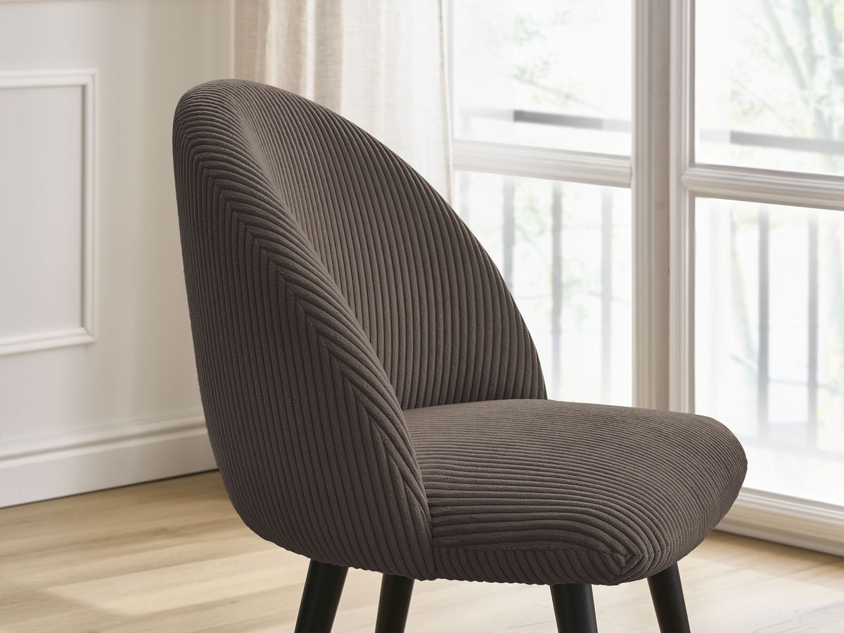 LALIE stoel in corduroy stof en zwarte Scandinavische poten