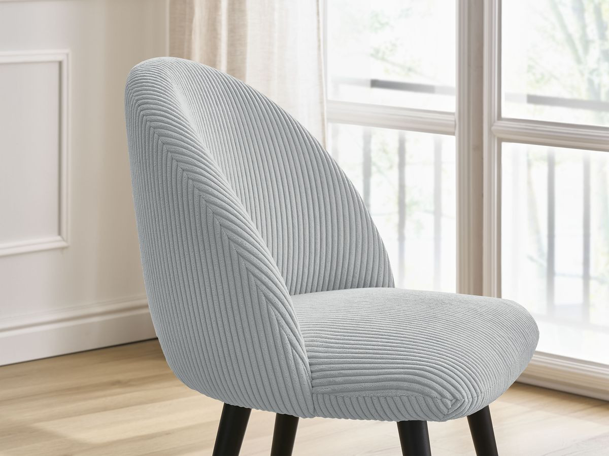 LALIE stoel in corduroy stof en zwarte Scandinavische poten