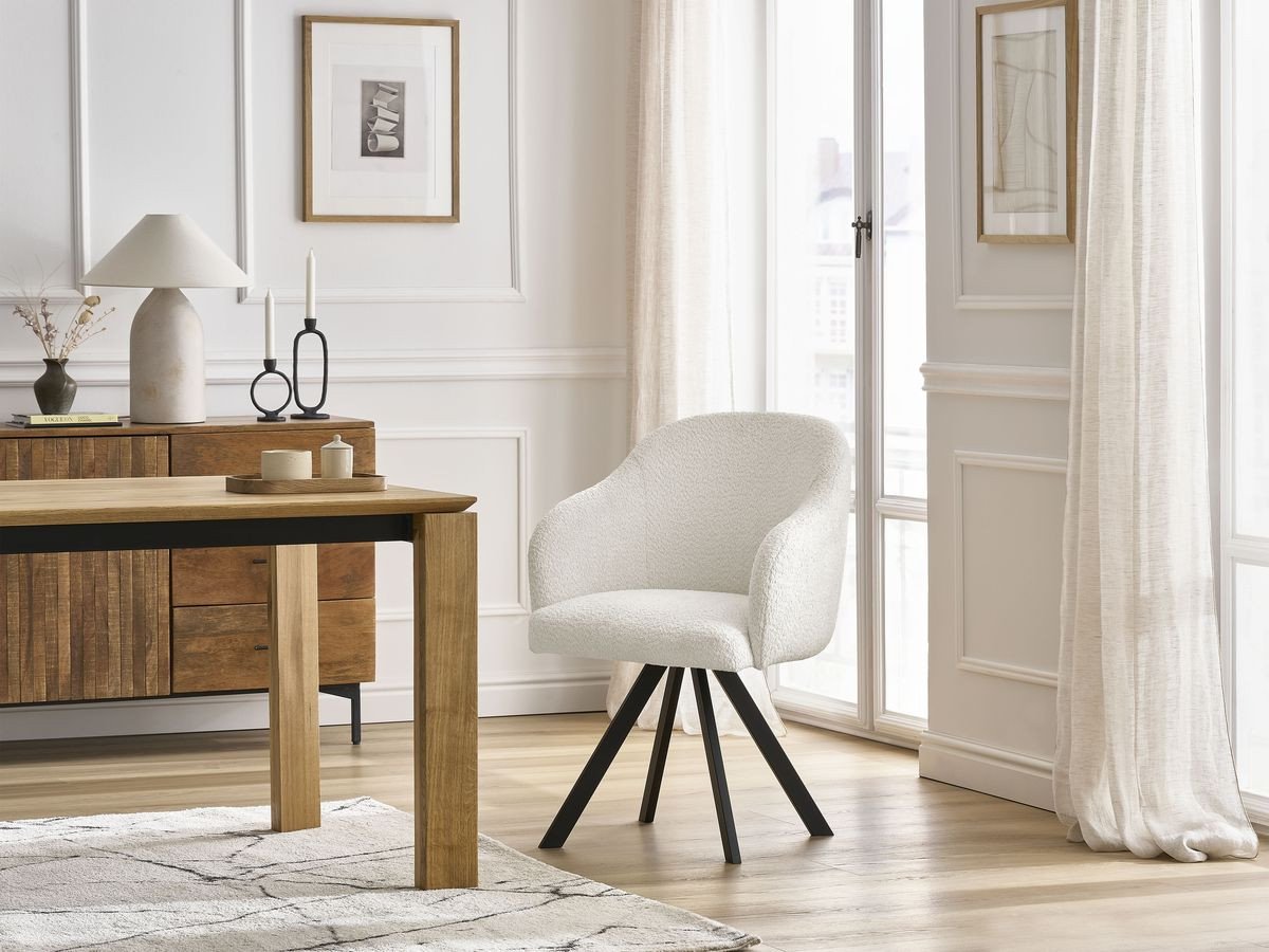 Chaise SOPHIE tissu bouclette et pieds étoile
