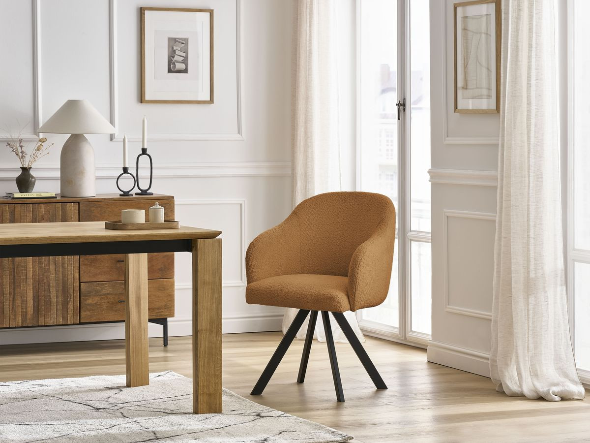 Chaise SOPHIE tissu bouclette et pieds étoile