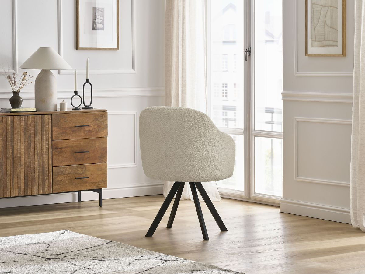 Chaise SOPHIE tissu bouclette et pieds étoile