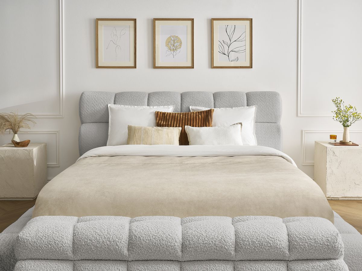 Lit coffre MONT-BLANC + Bout de lit MONT-BLANC tissu bouclette