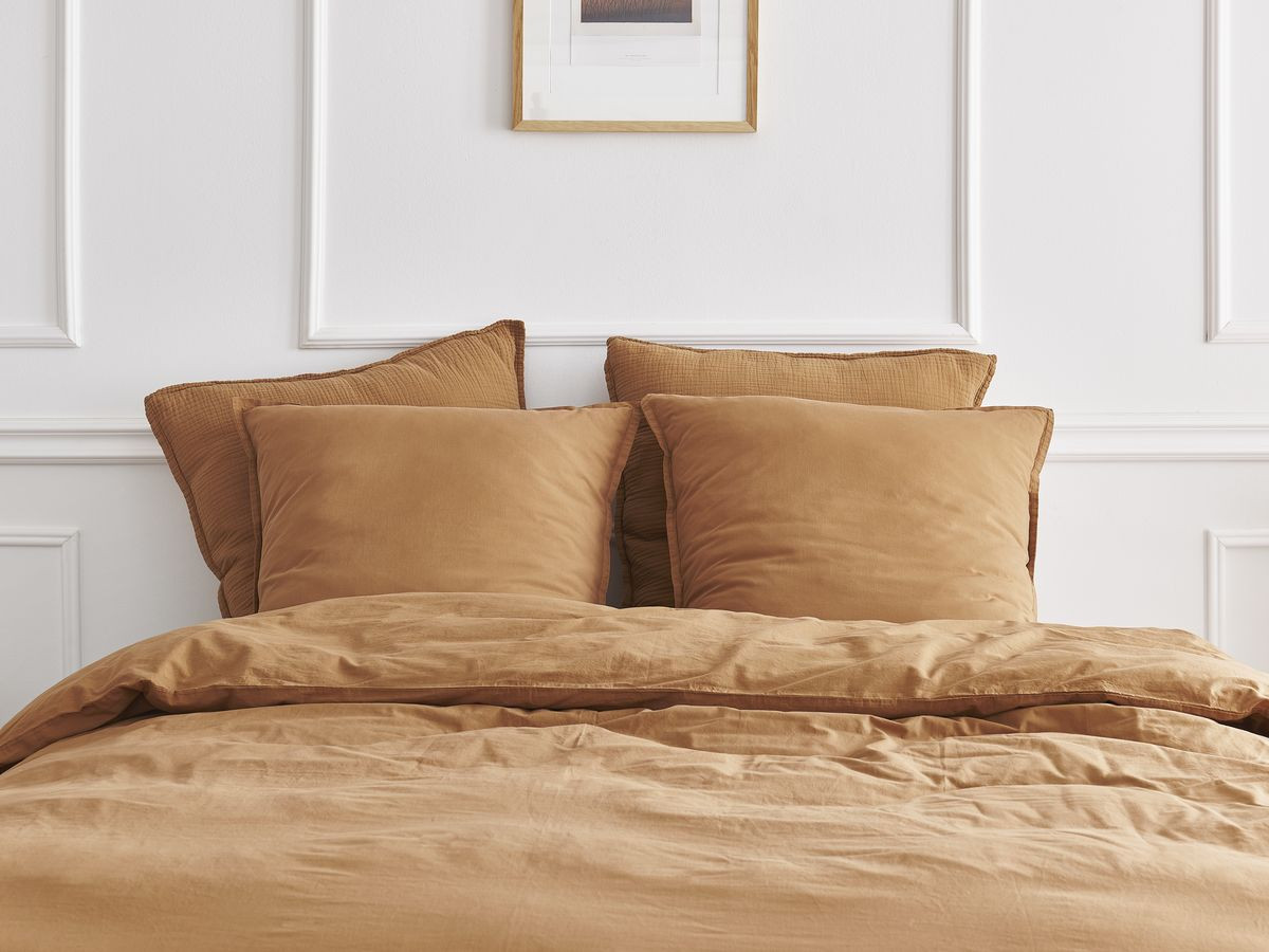 Parure de lit adulte en Percale de coton HERA avec une housse de couette, taies d'oreiller ocre