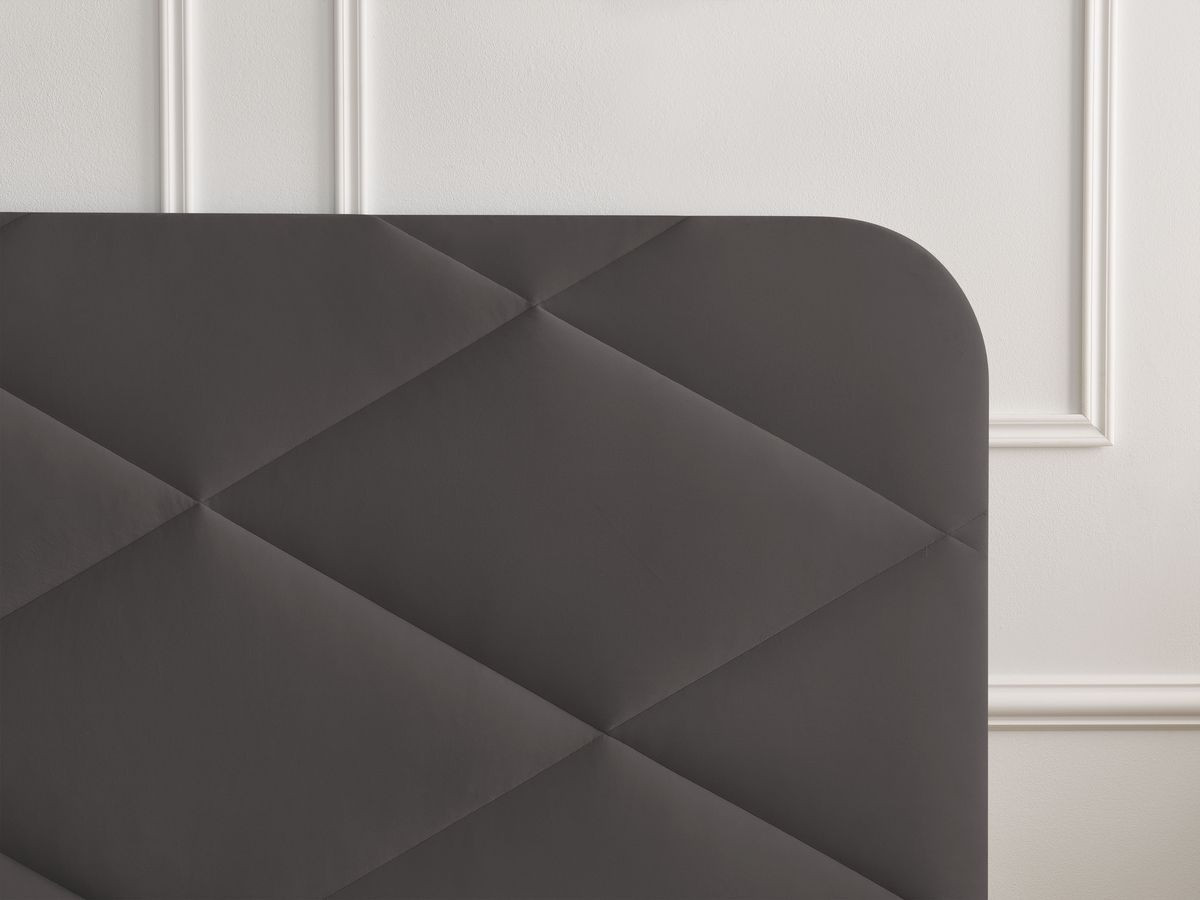Lit PRUNE avec lattes massives tissu velours