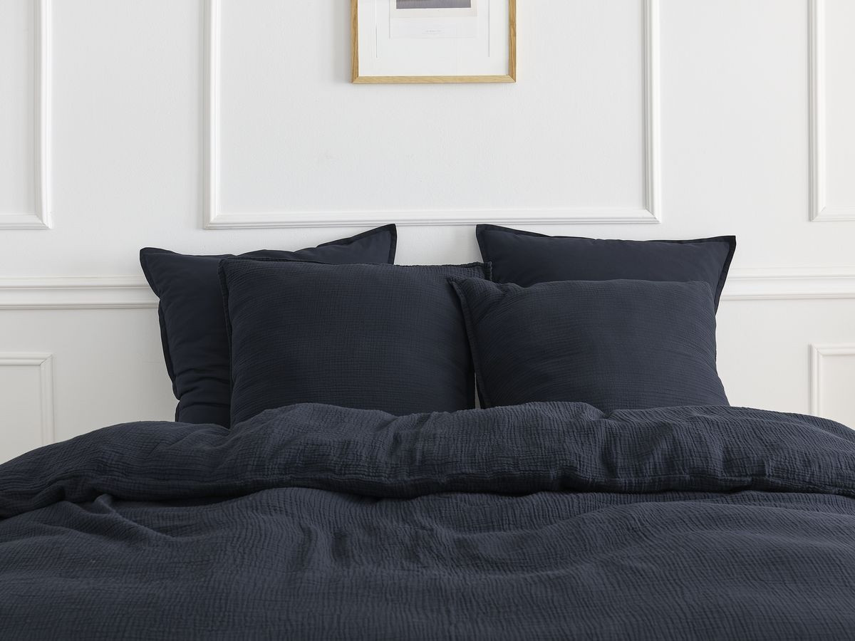1 Taie d'oreiller HESTIA en gaze de coton bleu foncé — vue 4