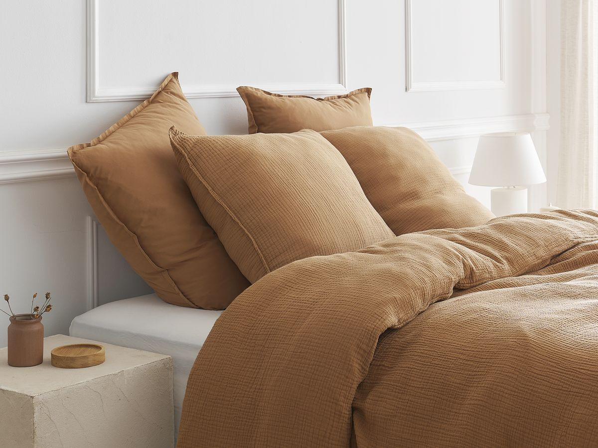 1 Taie d'oreiller HESTIA en gaze de coton ocre — vue 6
