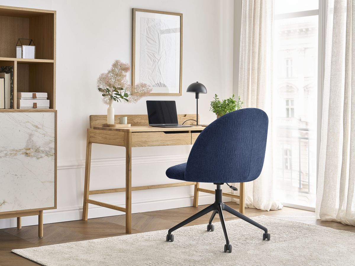 Chaise de bureau LALIE texturé et pietement à roulettes avec hauteur ajustable bleu foncé — vue 6