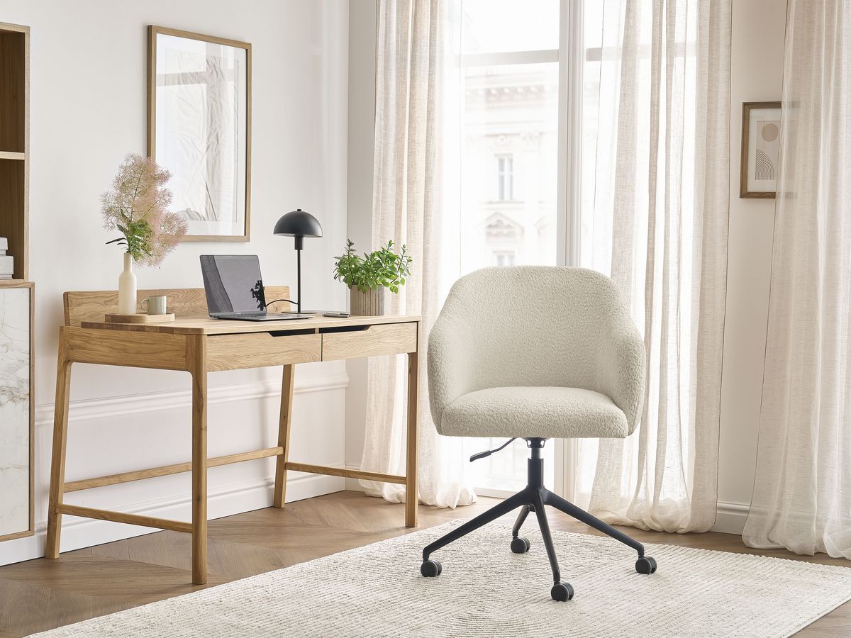 Chaise de bureau SOPHIE tissu bouclette et pietement à roulettes avec hauteur ajustable