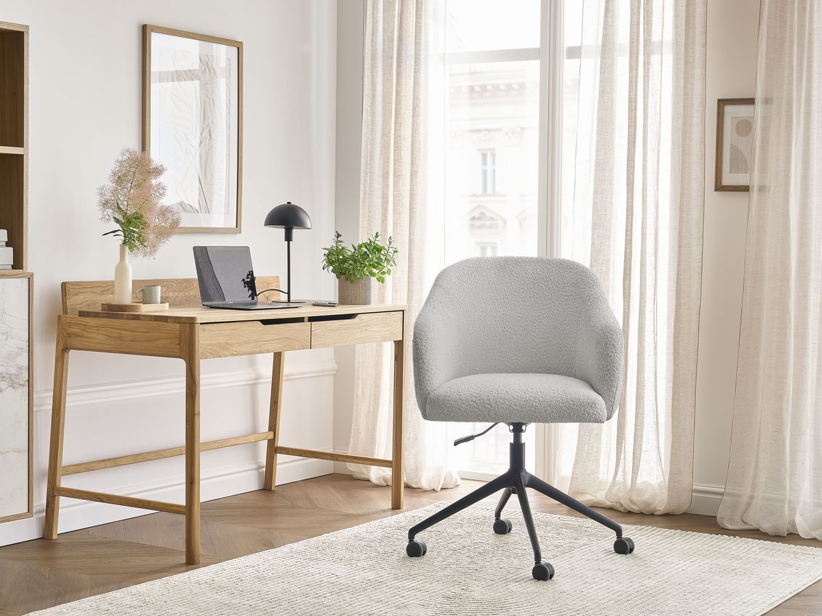 Chaise de bureau SOPHIE tissu bouclette et pietement à roulettes avec hauteur ajustable