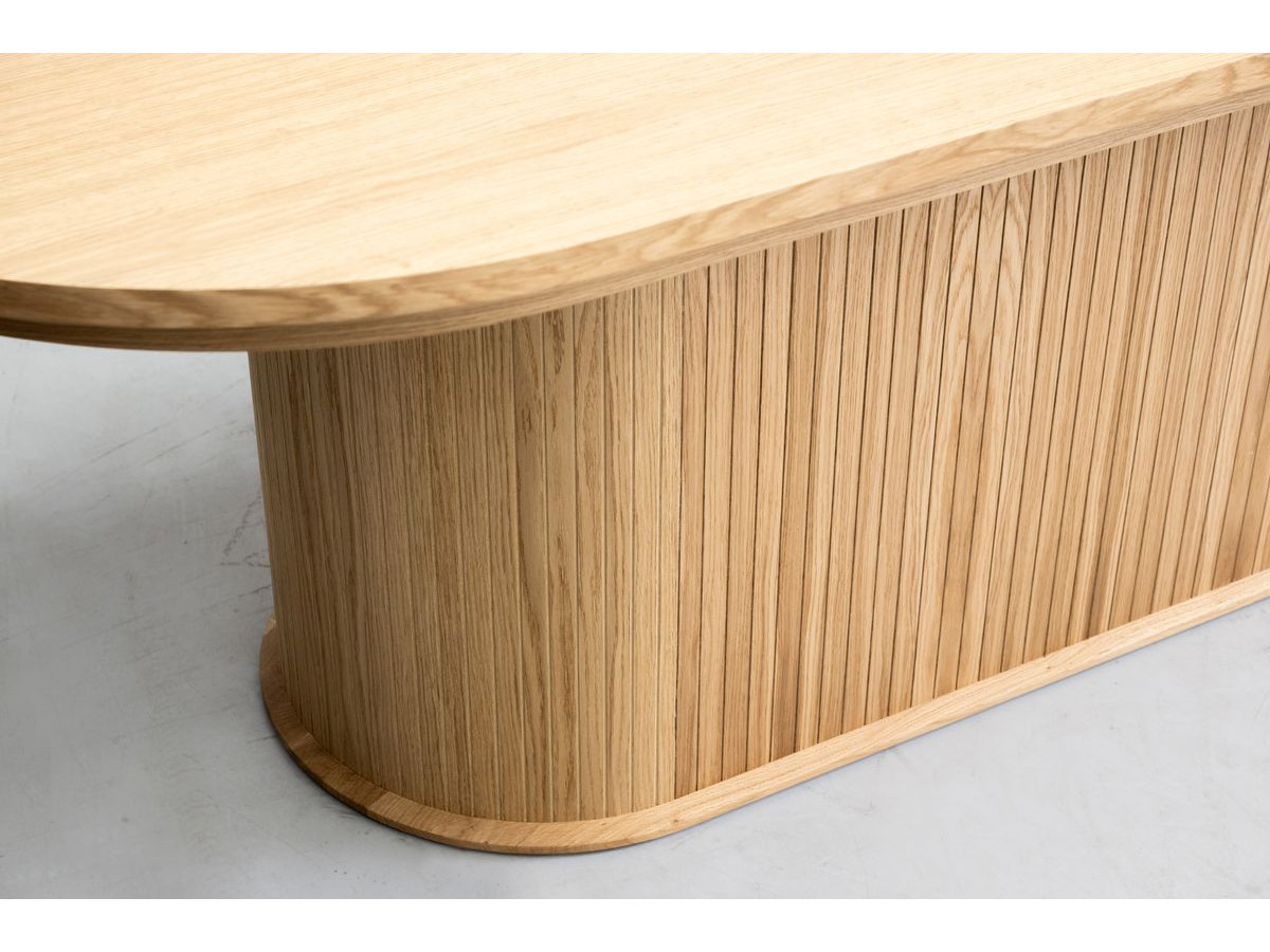 MALMOUSQUE set met uitschuifbare eettafel 210 tot 270 cm + 6 BASTIDE stoelen in massief eiken fineer