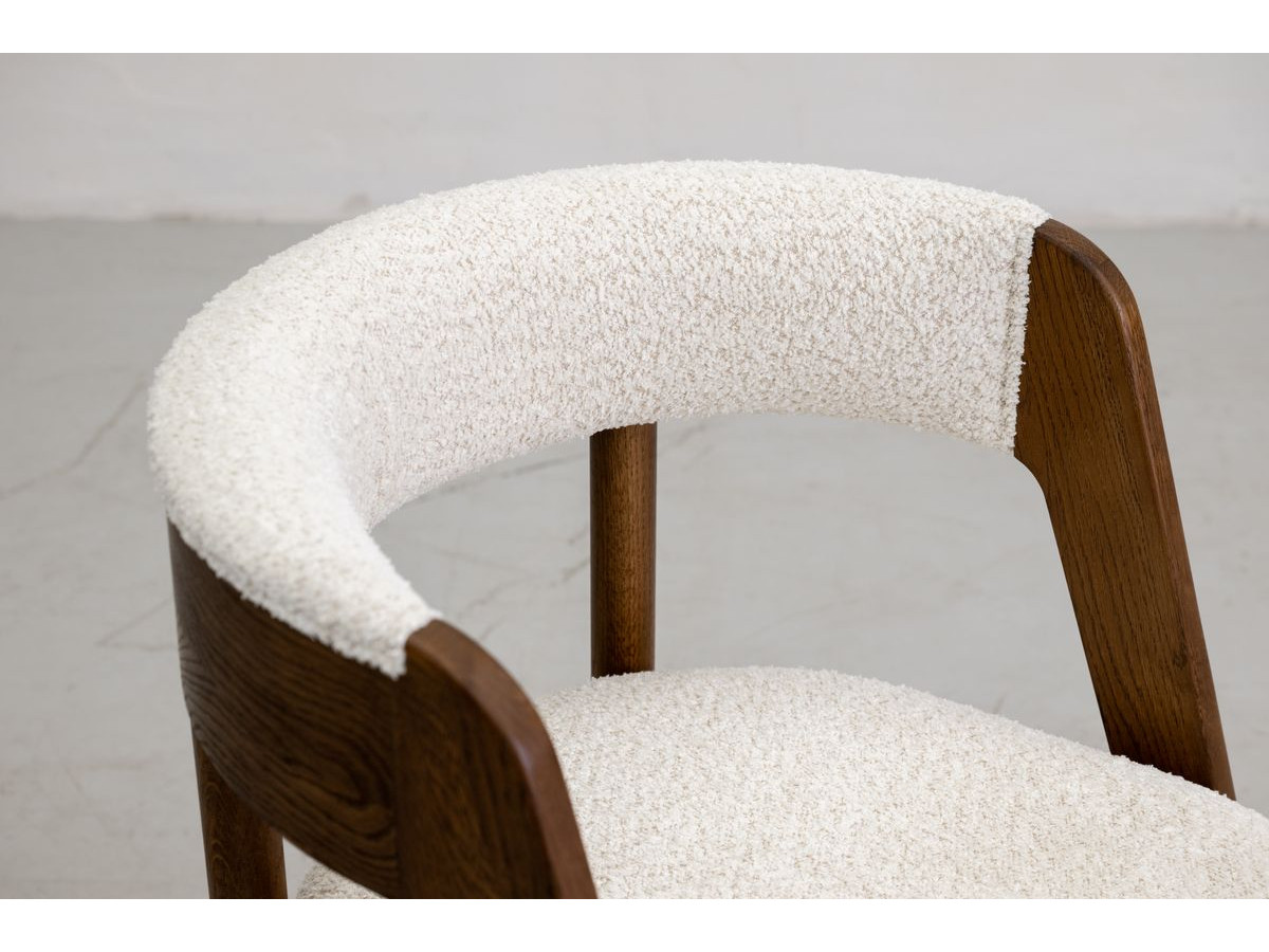 MALMOUSQUE set met uitschuifbare eettafel 210 tot 270 cm + 6 BASTIDE stoelen in massief eiken fineer