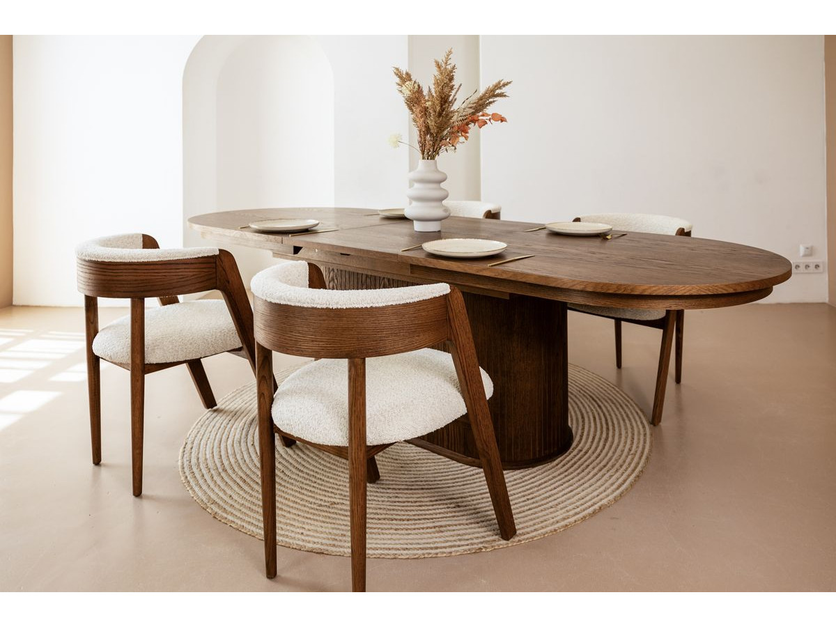MALMOUSQUE set met uitschuifbare eettafel 210 tot 270 cm + 6 BASTIDE stoelen in massief eiken fineer