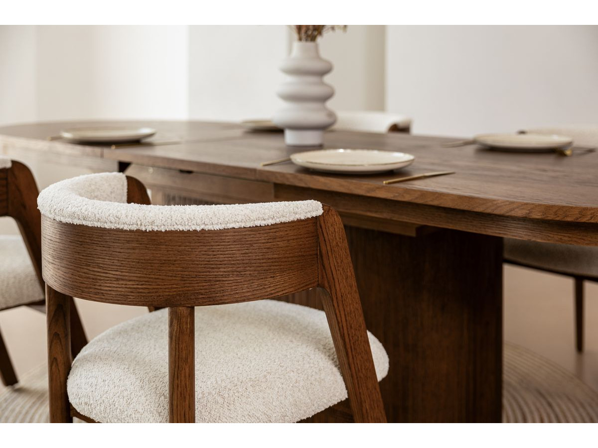 MALMOUSQUE set met uitschuifbare eettafel 210 tot 270 cm + 6 BASTIDE stoelen in massief eiken fineer