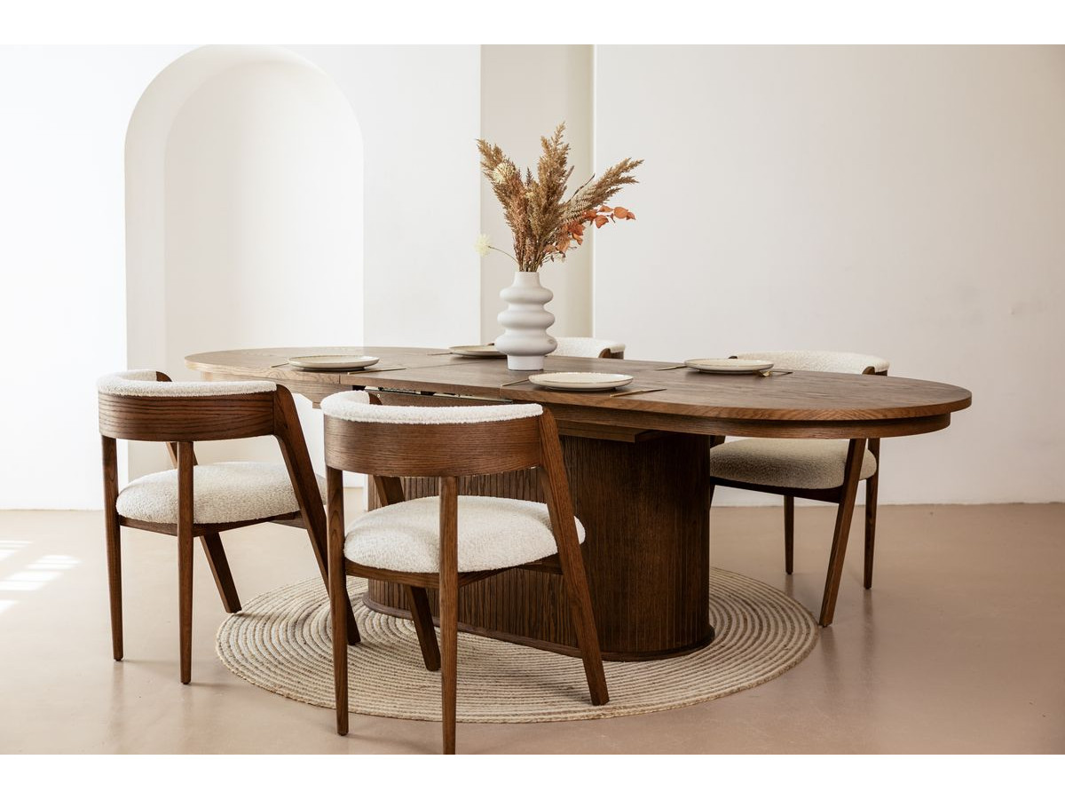 MALMOUSQUE set met uitschuifbare eettafel 210 tot 270 cm + 6 BASTIDE stoelen in massief eiken fineer