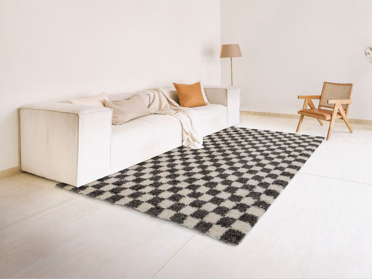 Tapis poils longs DAMIEN motifs damier noir — vue 6