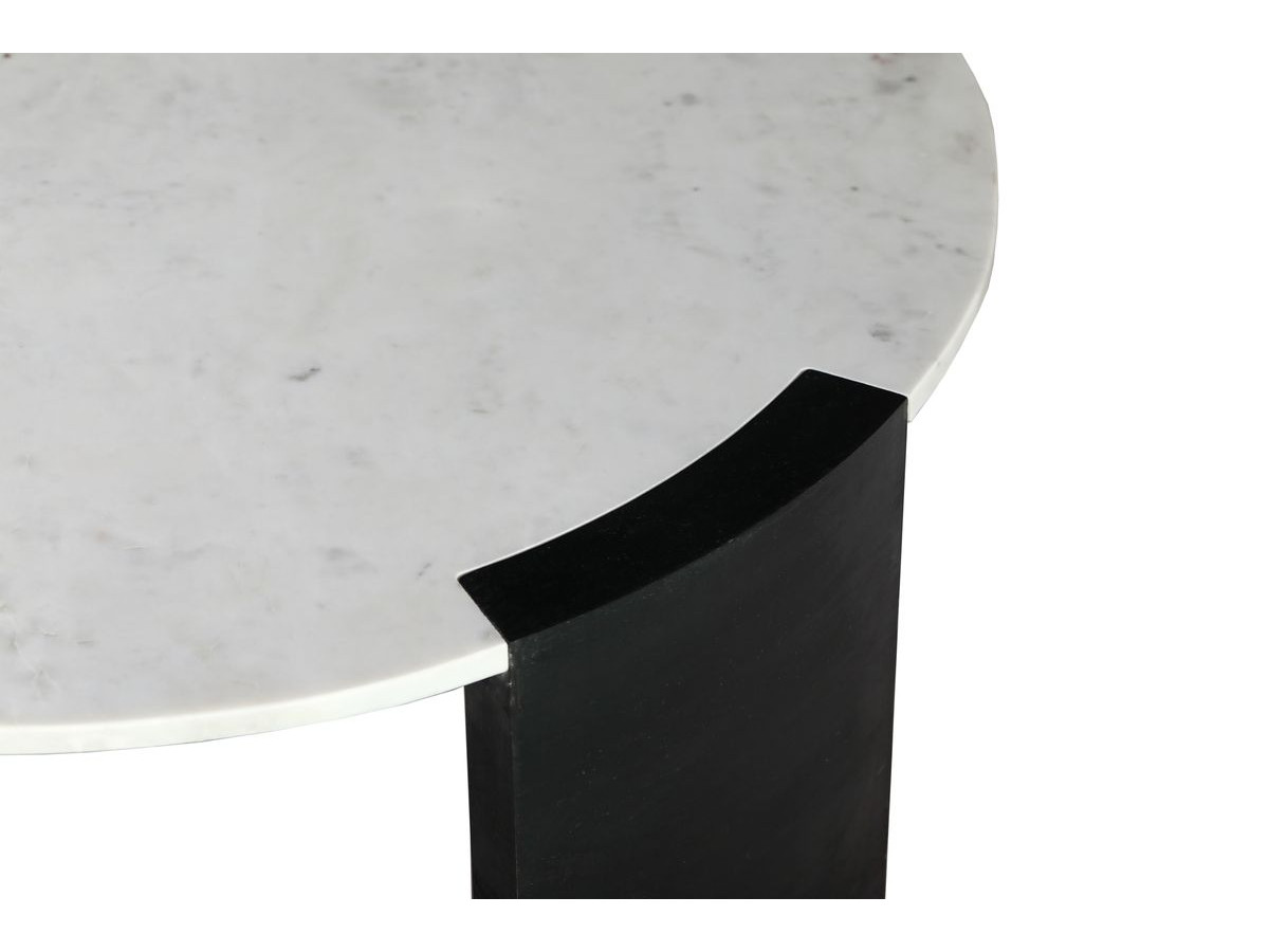 Table basse ronde D.85 cm TORVI plateau marbre et pieds bois massif de manguier noir — vue 6