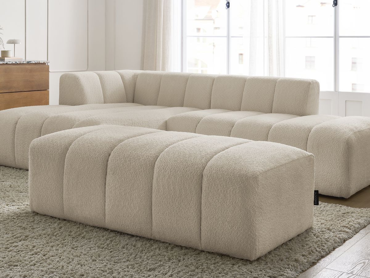 Canapé d'angle fixe modulable ANNECY tissu bouclette avec pouf