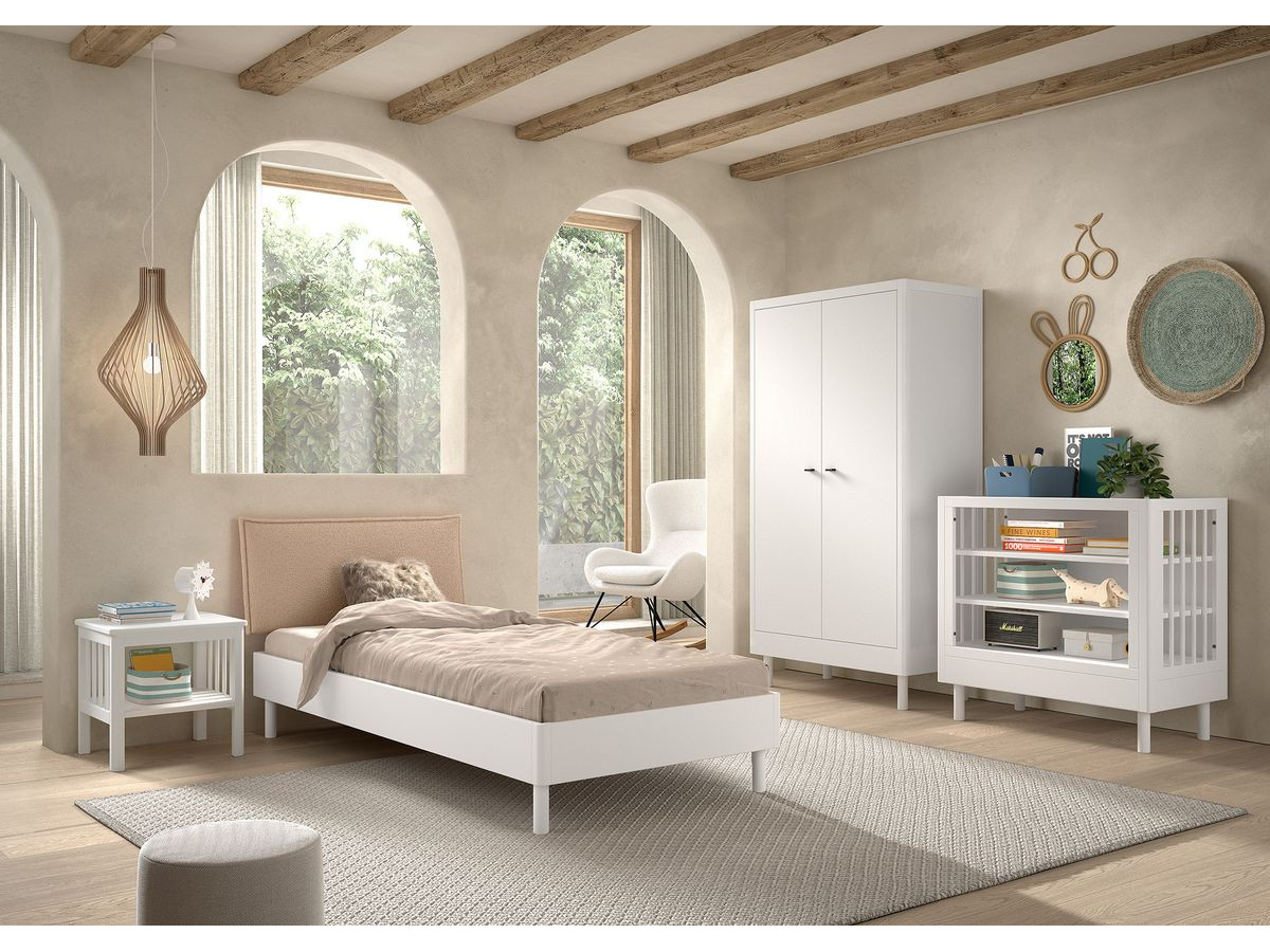 Ensemble lit enfant EMERY avec chevet + armoire + commode 2 étagères hêtre massif