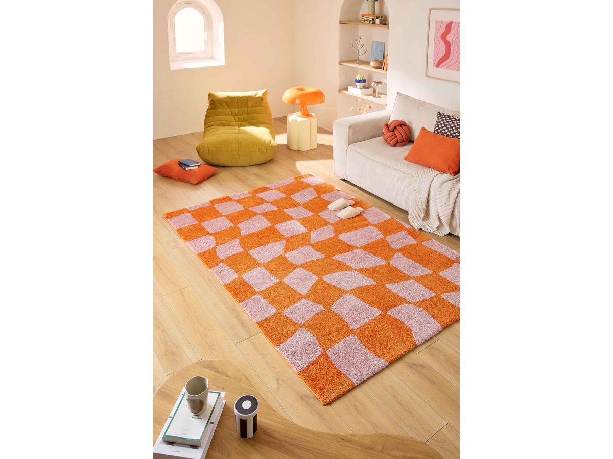 Betty langpolig vloerkleed met retropatroon