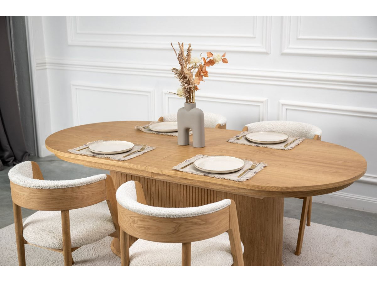 MALMOUSQUE set met uitschuifbare eettafel 210 tot 270 cm + 6 BASTIDE stoelen in massief eiken fineer
