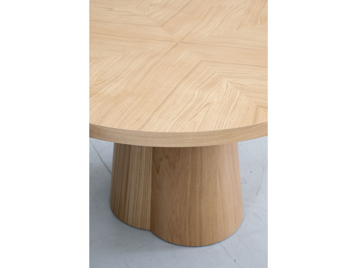 SUGITON set met ronde eettafel uitschuifbaar van 130 tot 180 cm + 4 BASTIDE stoelen in massief eiken fineer