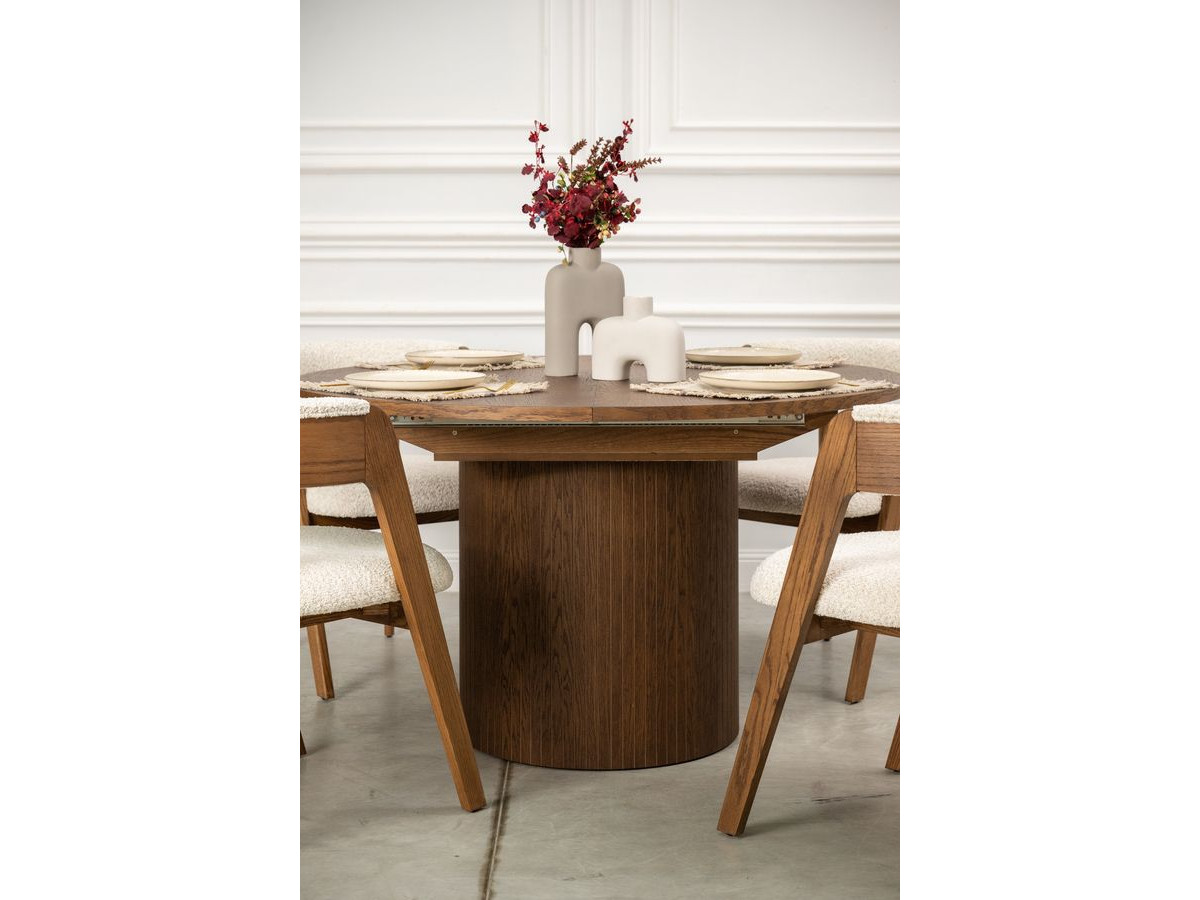 SORMIOU set met ronde eettafel uitschuifbaar van 130 tot 180 cm + 4 BASTIDE stoelen in massief eiken fineer