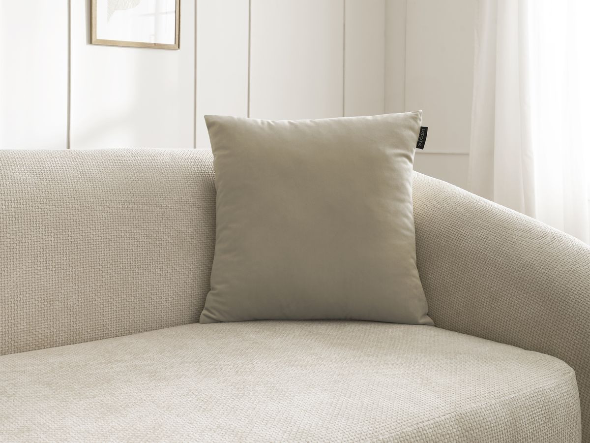 Ensemble STOCKHOLM avec plaid 140 x 180 cm + 2 coussins bifaces jaune — vue 4