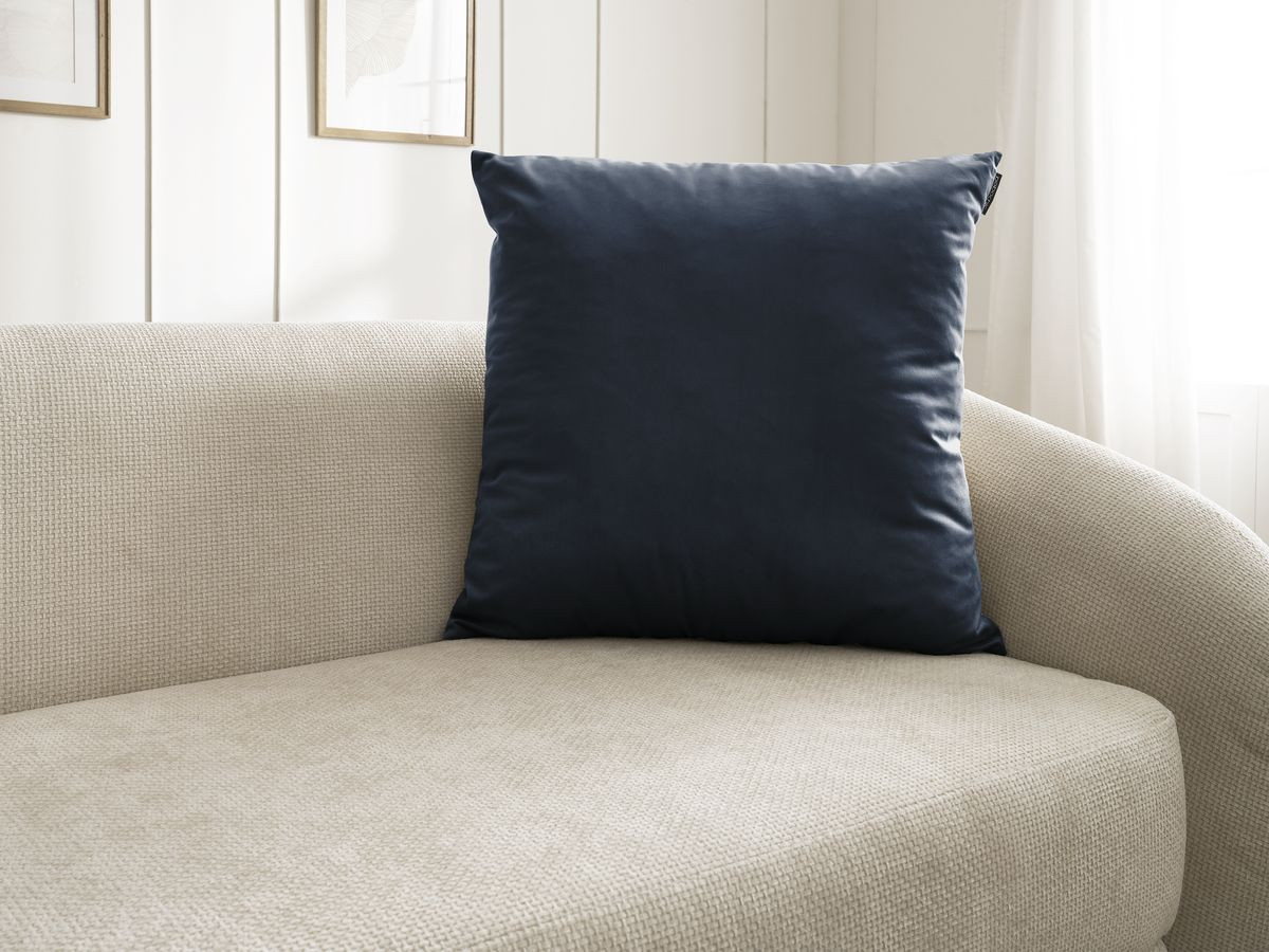 STOCKHOLM set met plaid 140 x 180 cm + 2 omkeerbare kussens