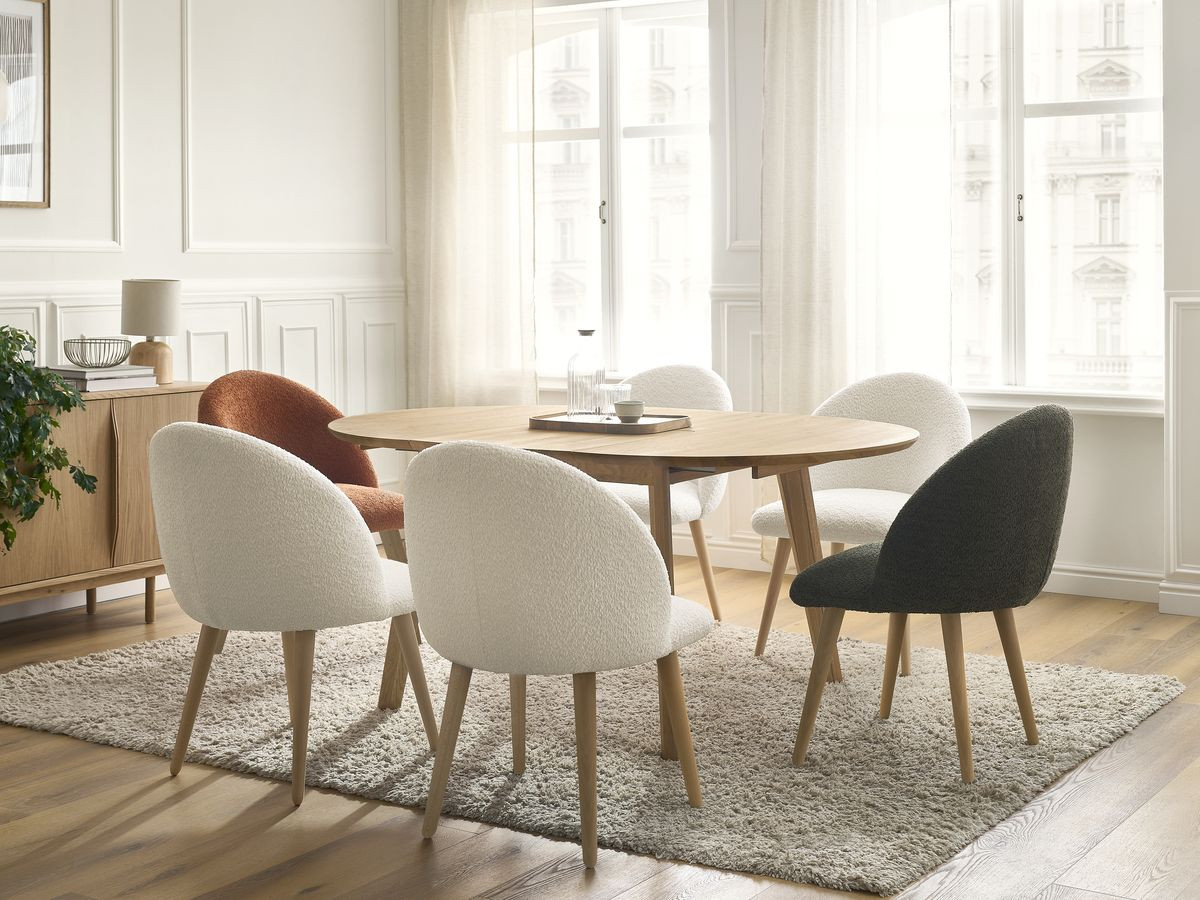 SONIA ronde uitschuifbare eettafel 120 tot 170 cm massief eiken