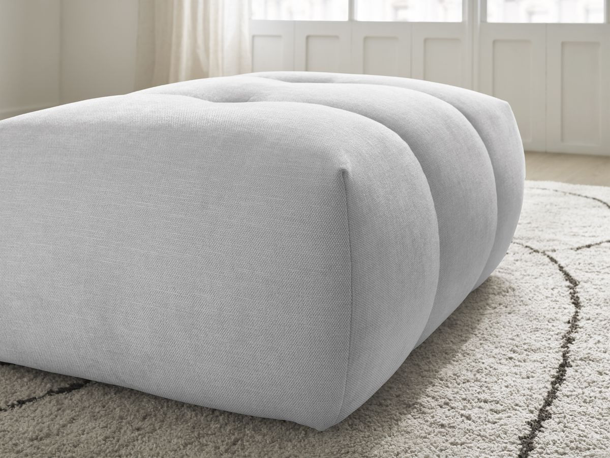 FUJI gladde stoffen poef