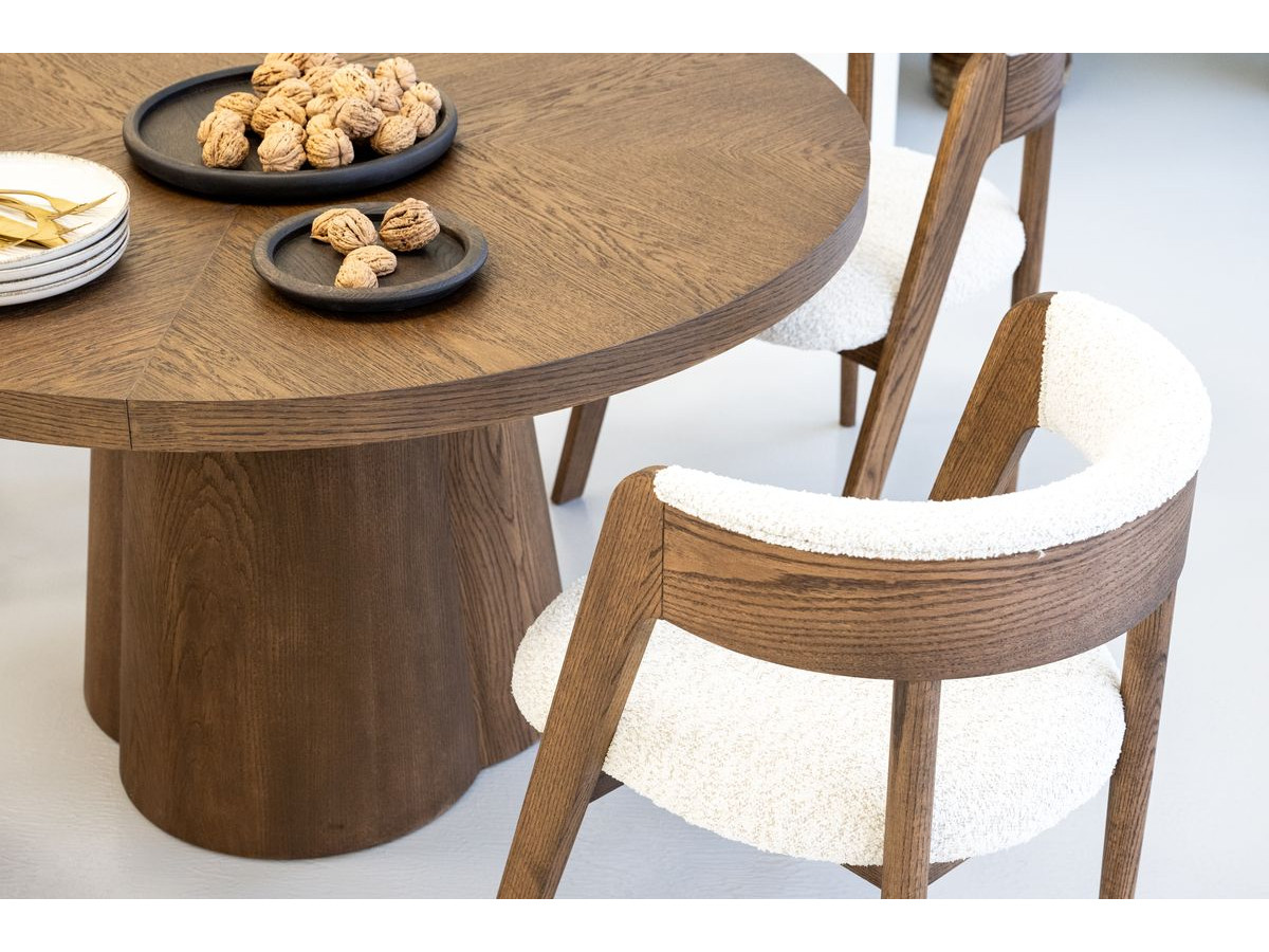 SUGITON set met ronde eettafel uitschuifbaar van 130 tot 180 cm + 4 BASTIDE stoelen in massief eiken fineer
