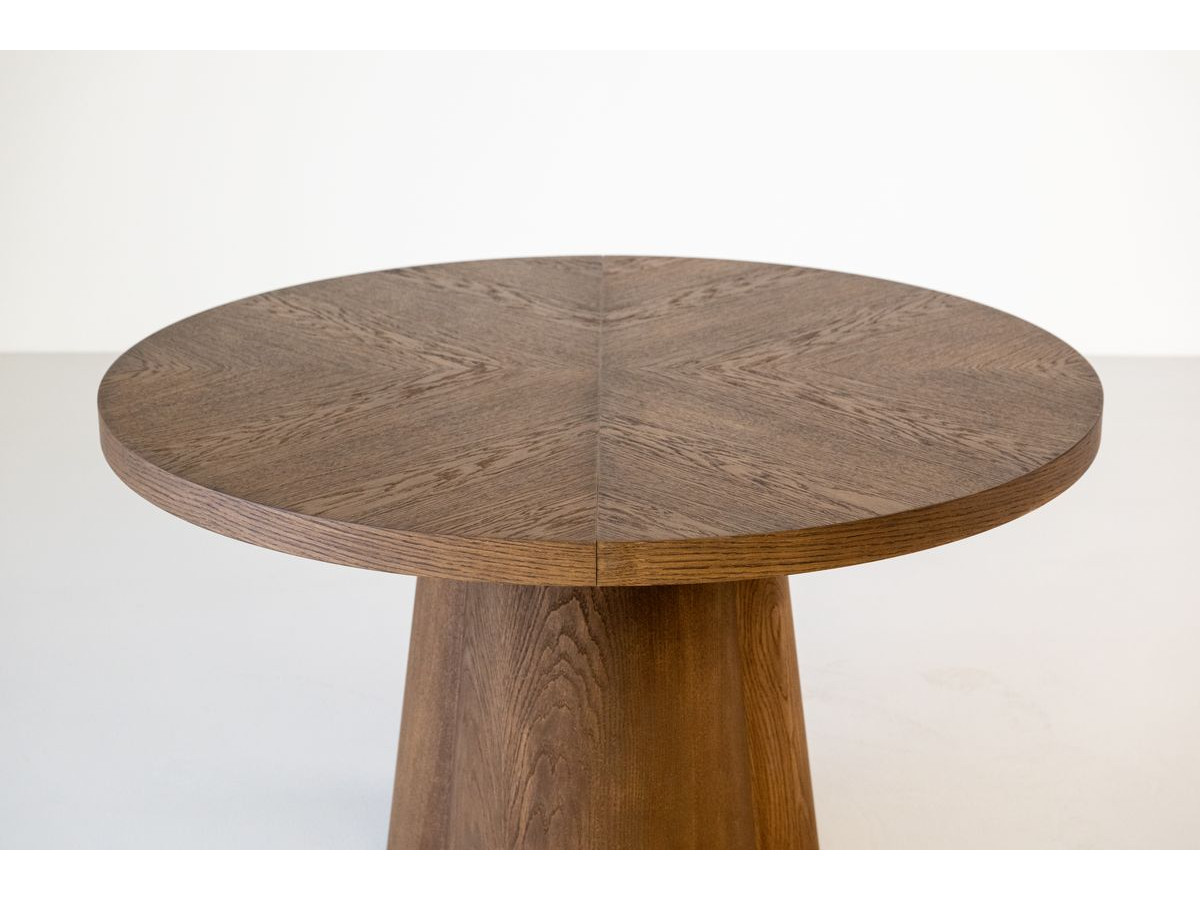 SUGITON set met ronde eettafel uitschuifbaar van 130 tot 180 cm + 4 BASTIDE stoelen in massief eiken fineer